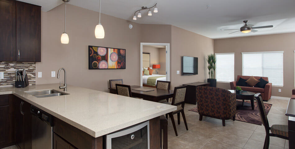 2 Bedroom Condos in Phoenix - bed