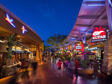 Toscana Condo Rentals - Desert Ridge shopping