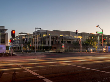  Toscana Condo Rentals - high street corner