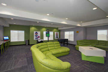 Condo Rentals in Phoenix - teen room