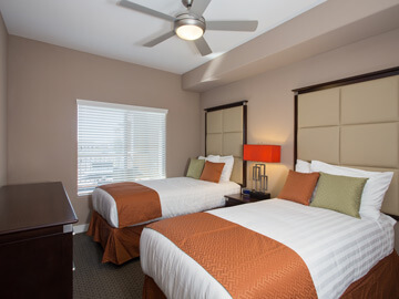 phoenix condo rentals - venitia second bedroom